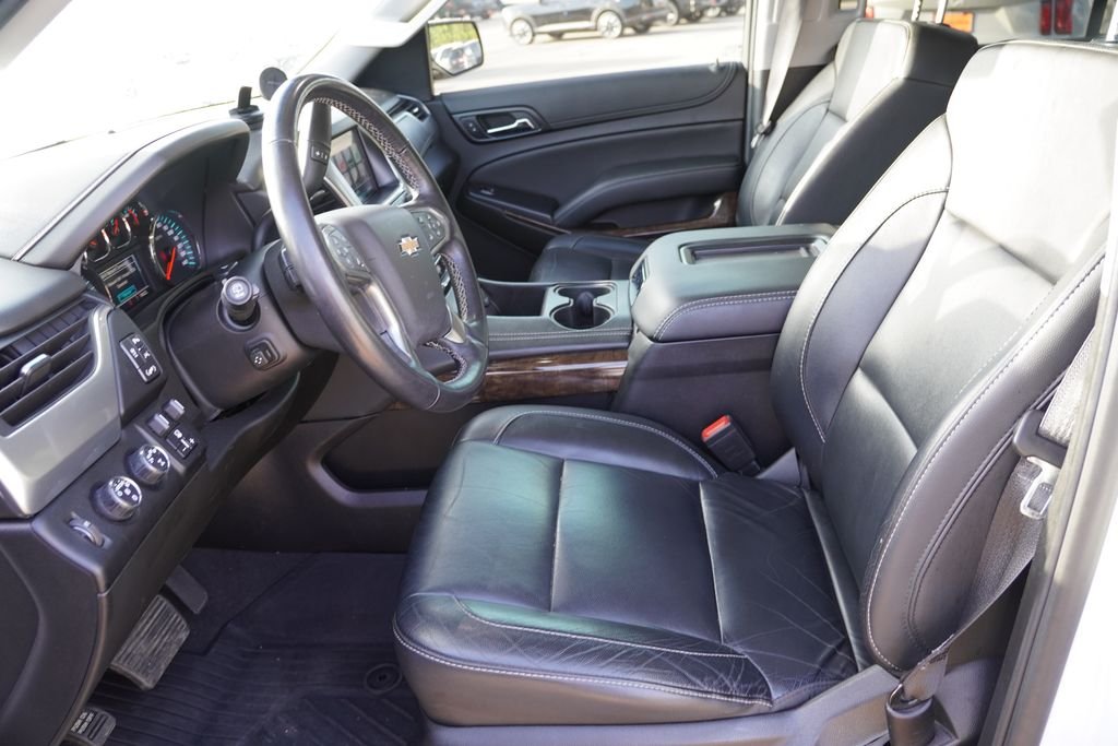 Used 2019 Summit White Chevrolet LT image 5