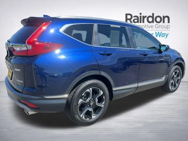 Used 2019 Gunmetal Metallic Honda Touring image 7
