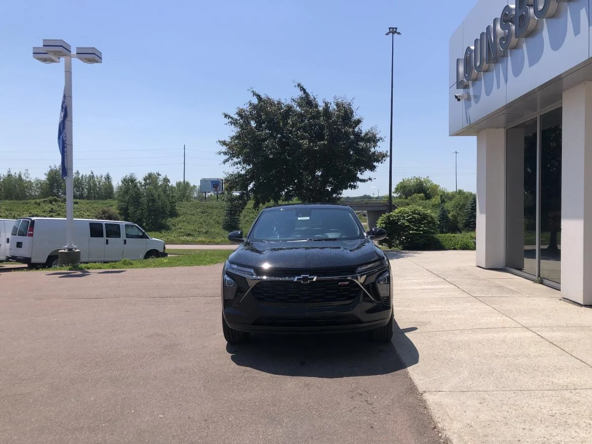 New 2026 Black Chevrolet Fwd 4dr 1rs image 3