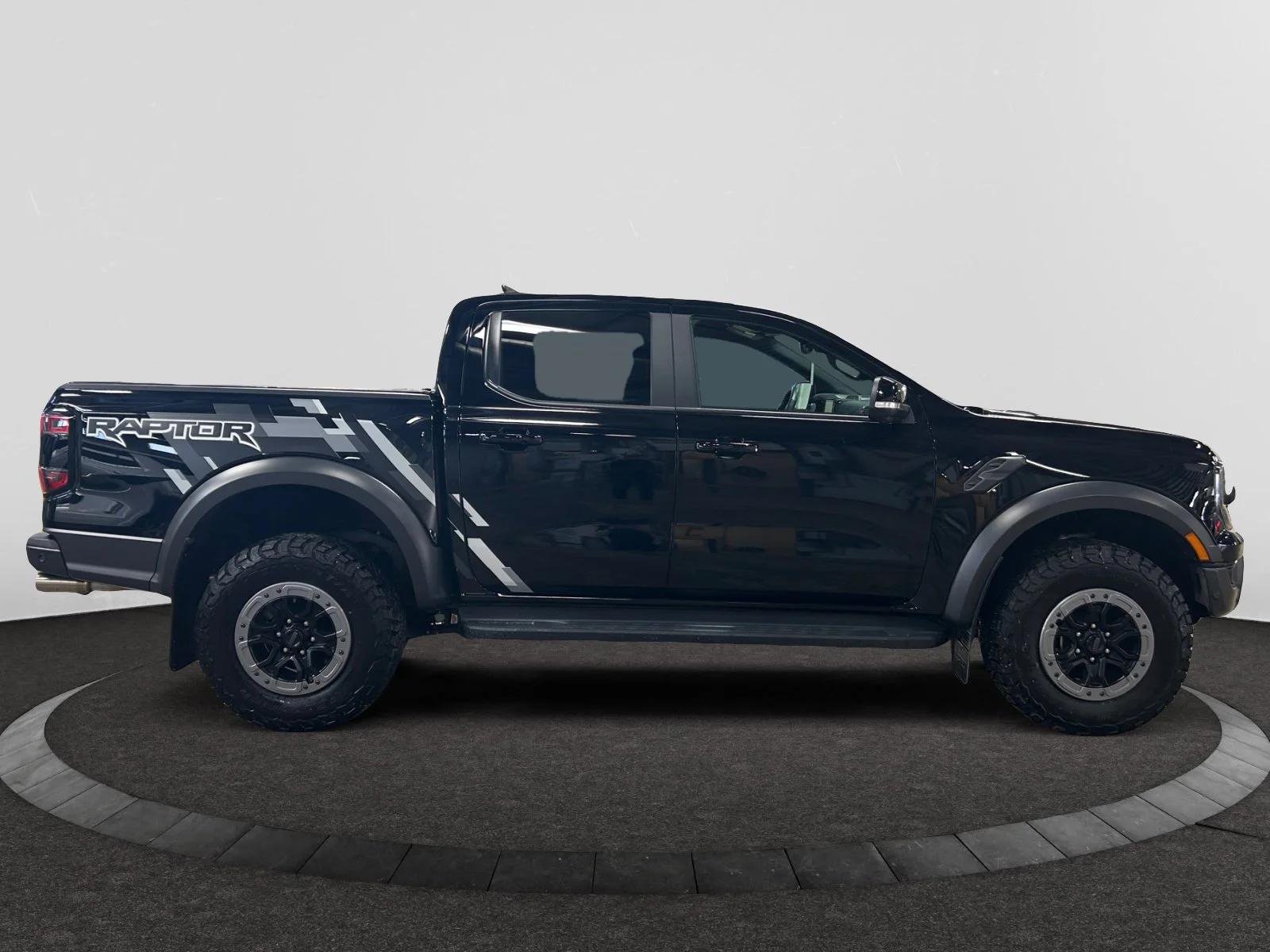 Used 2024 BLACK Ford RAPTOR SuperCrew image 6