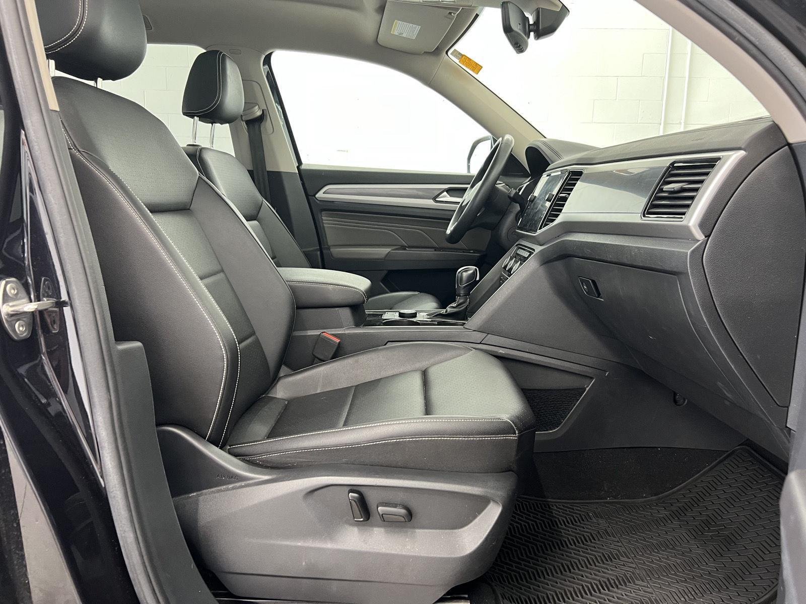 2023 Volkswagen Atlas SEL R-Line Black - Photo 29