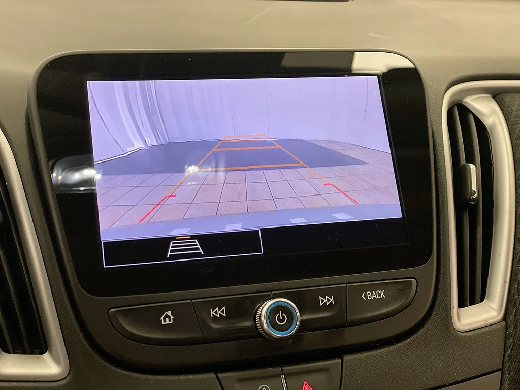 Used 2024 GRAY Chevrolet LT image 15