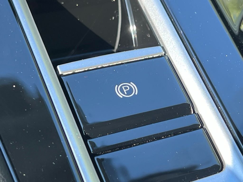 New 2026 Black Volkswagen SE w/Technology image 58