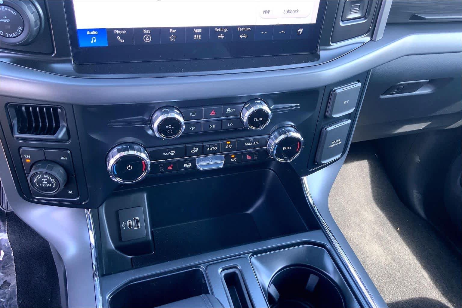 New 2026 Carbonized Gray Metallic Ford XLT image 19