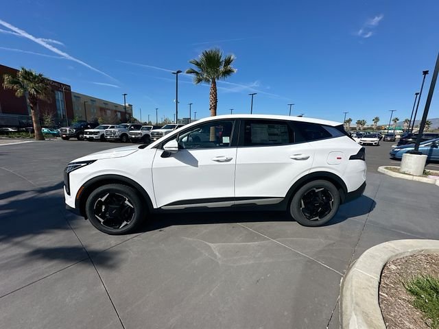 Used 2026 Glacial White Pearl Kia EX image 4