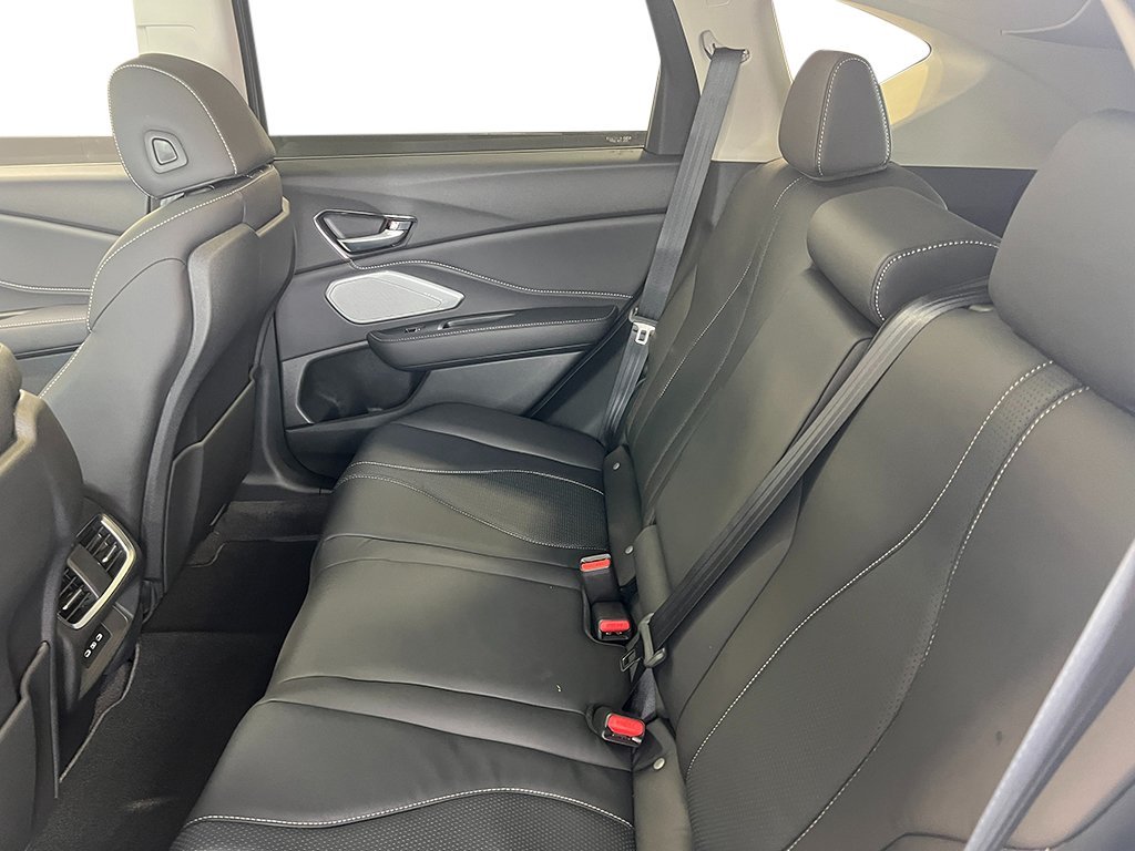 New 2026 Liquid Carbon Metallic Acura w/Technology Package image 30