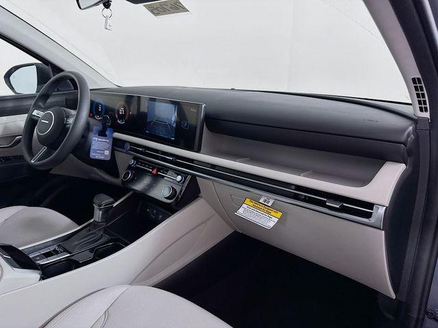 New 2026 Gray Hyundai SEL FWD image 42