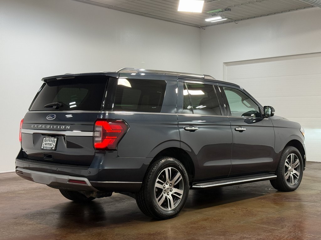 2023 Ford Expedition Limited photo 3