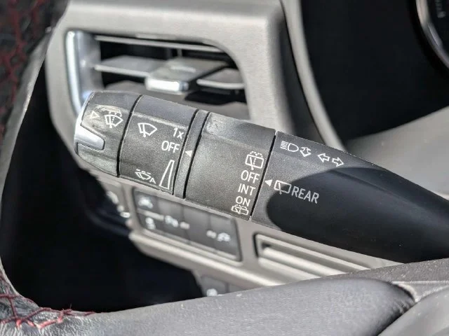 Used 2021 SHADOW GRAY METALLIC Chevrolet RST image 26
