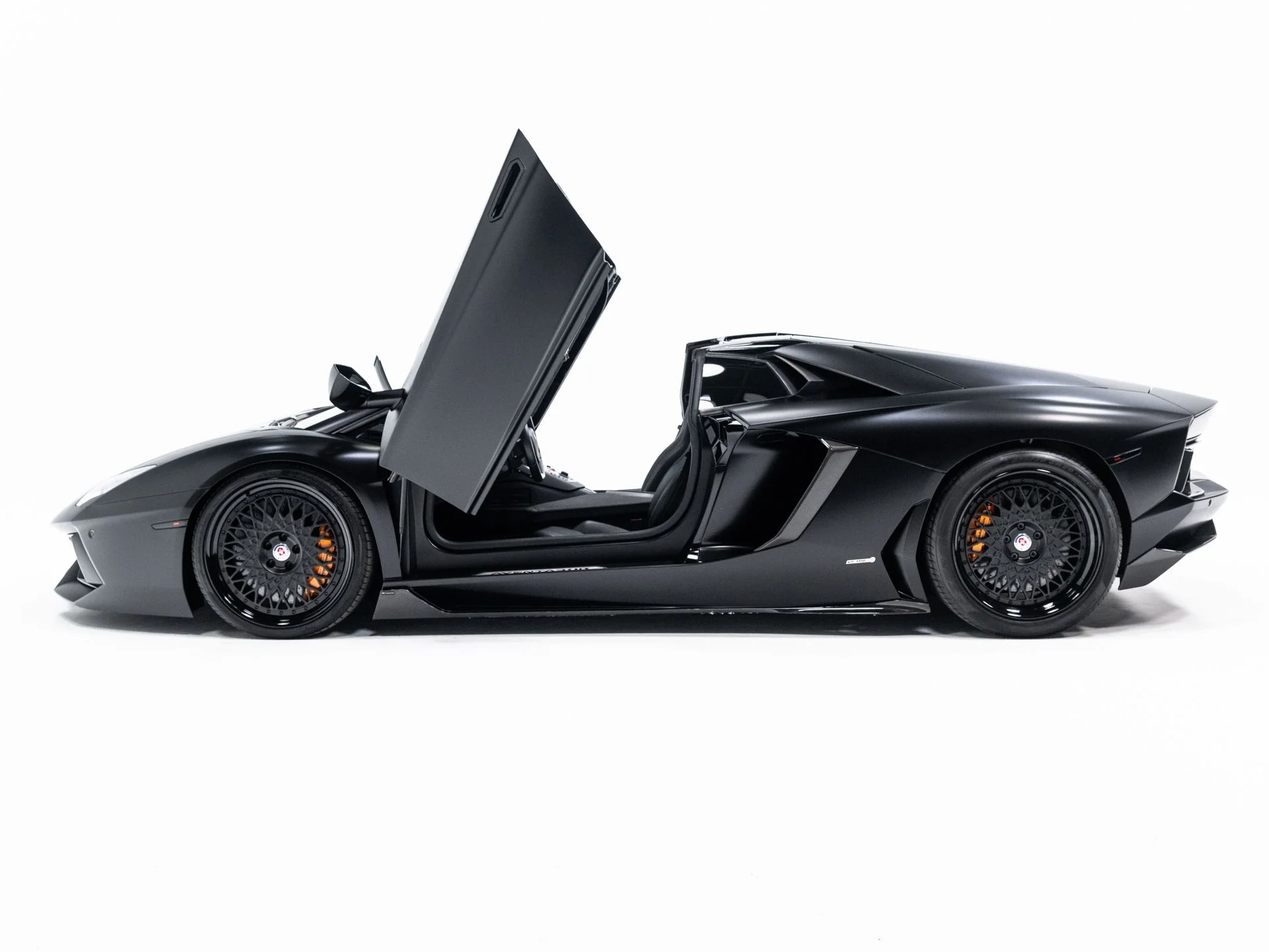 Used 2014  Lamborghini Roadster image 4