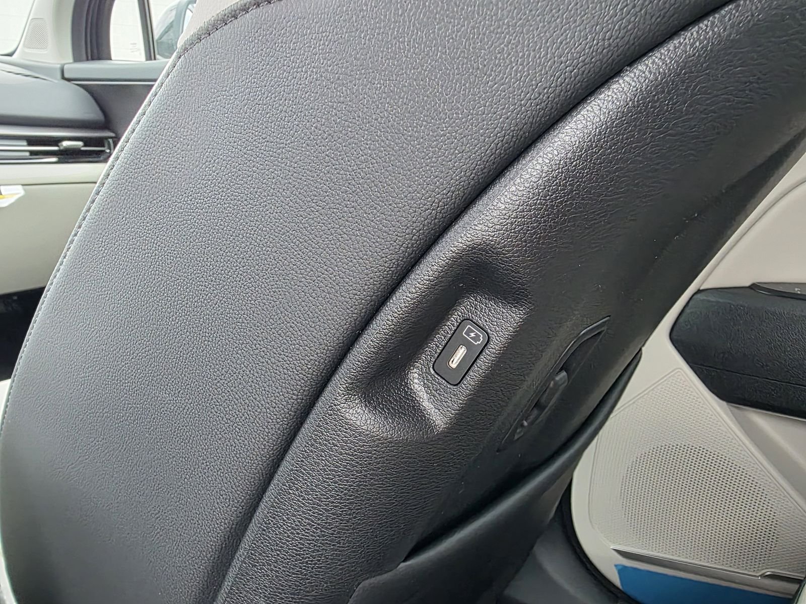 New 2026 Black Kia EX image 24