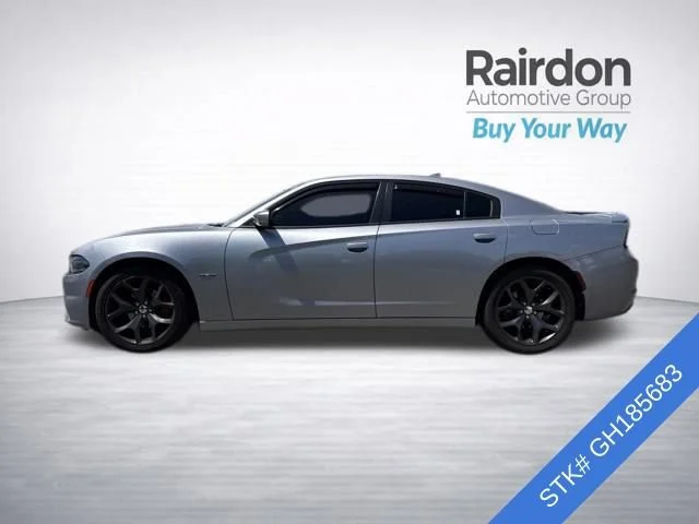 Used 2016 Billet Clearcoat Dodge R/T image 4