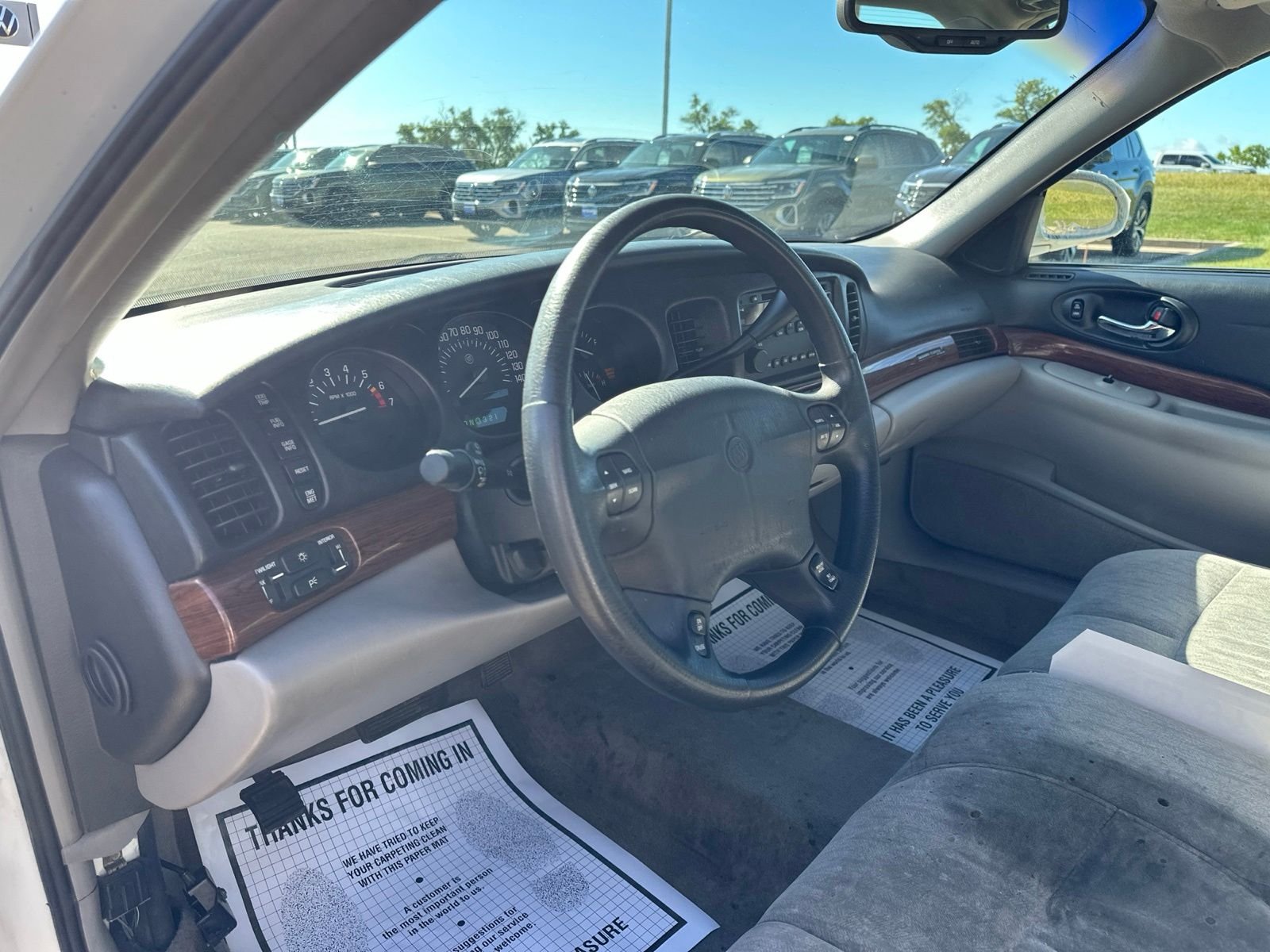 Used 2005 White Buick Custom image 11