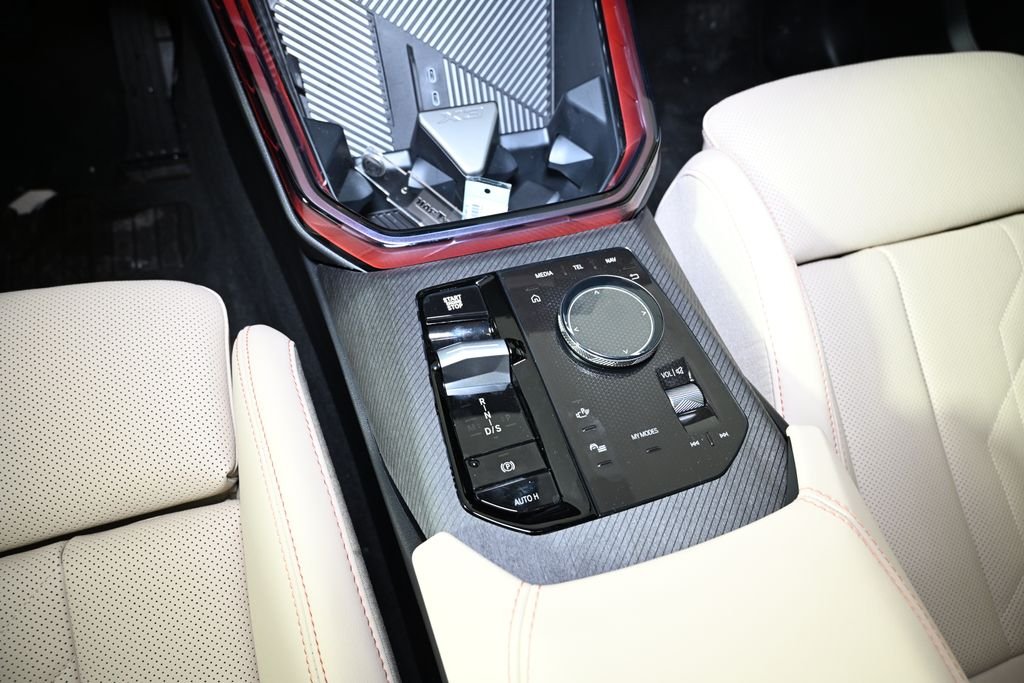 2026 BMW X3 30 - Photo 19