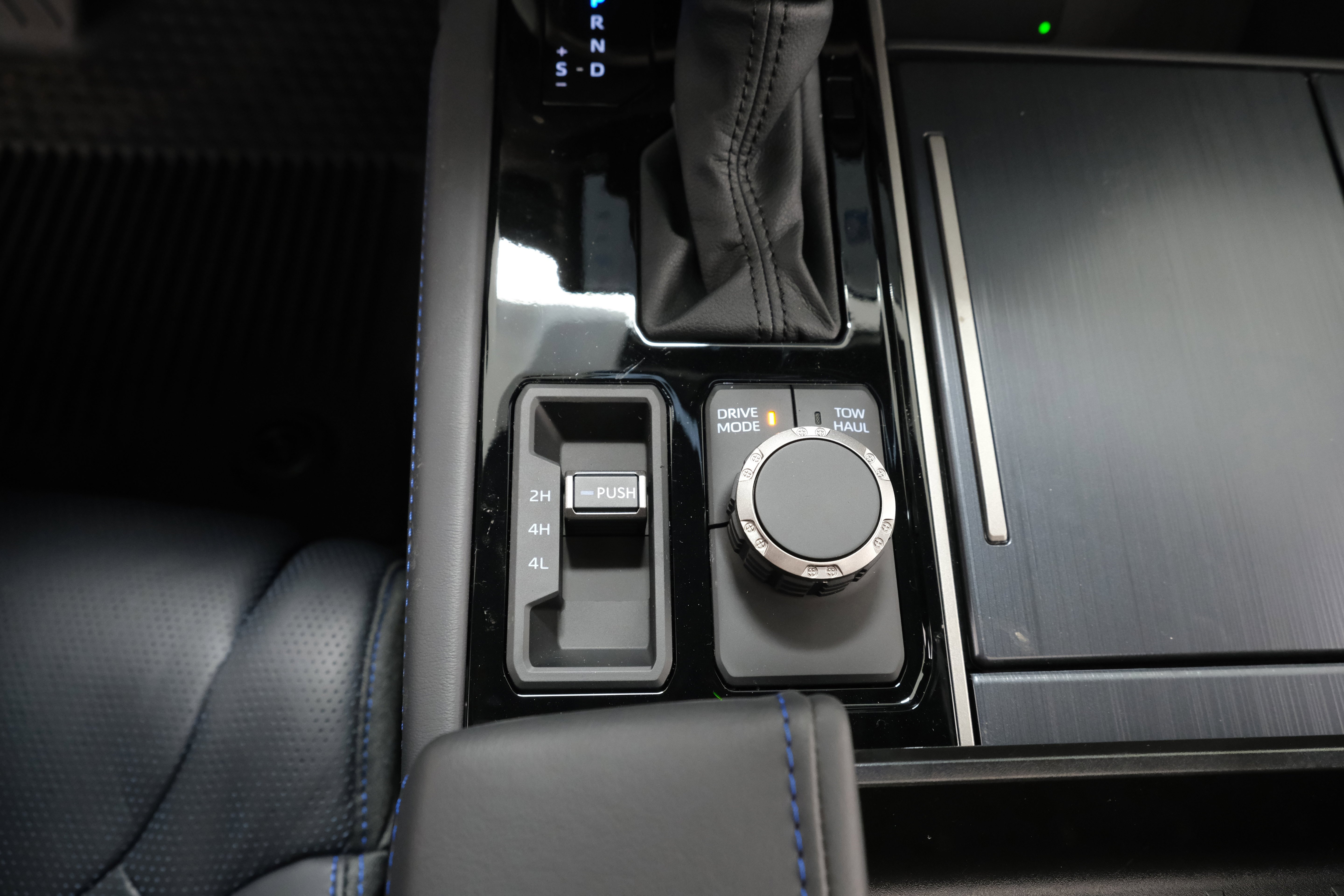 2026 Toyota Tundra Platinum - Photo 24