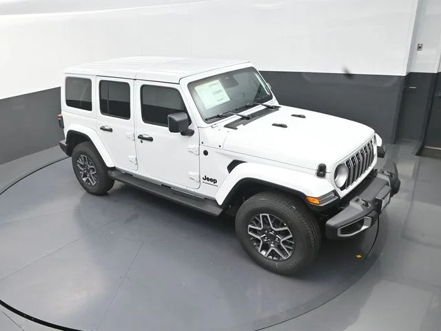 New 2026 Bright White Clear-Coat Exterior Paint Jeep Sahara image 11