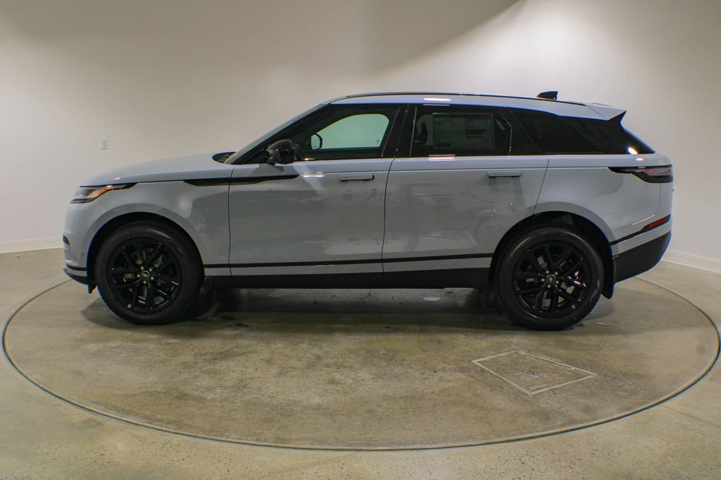 New 2026 Arroios Grey Land Rover S image 3