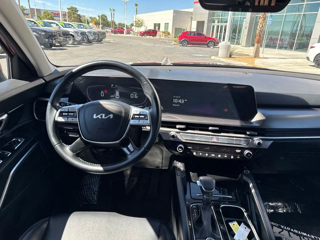 2024 Kia Telluride S - Photo 18