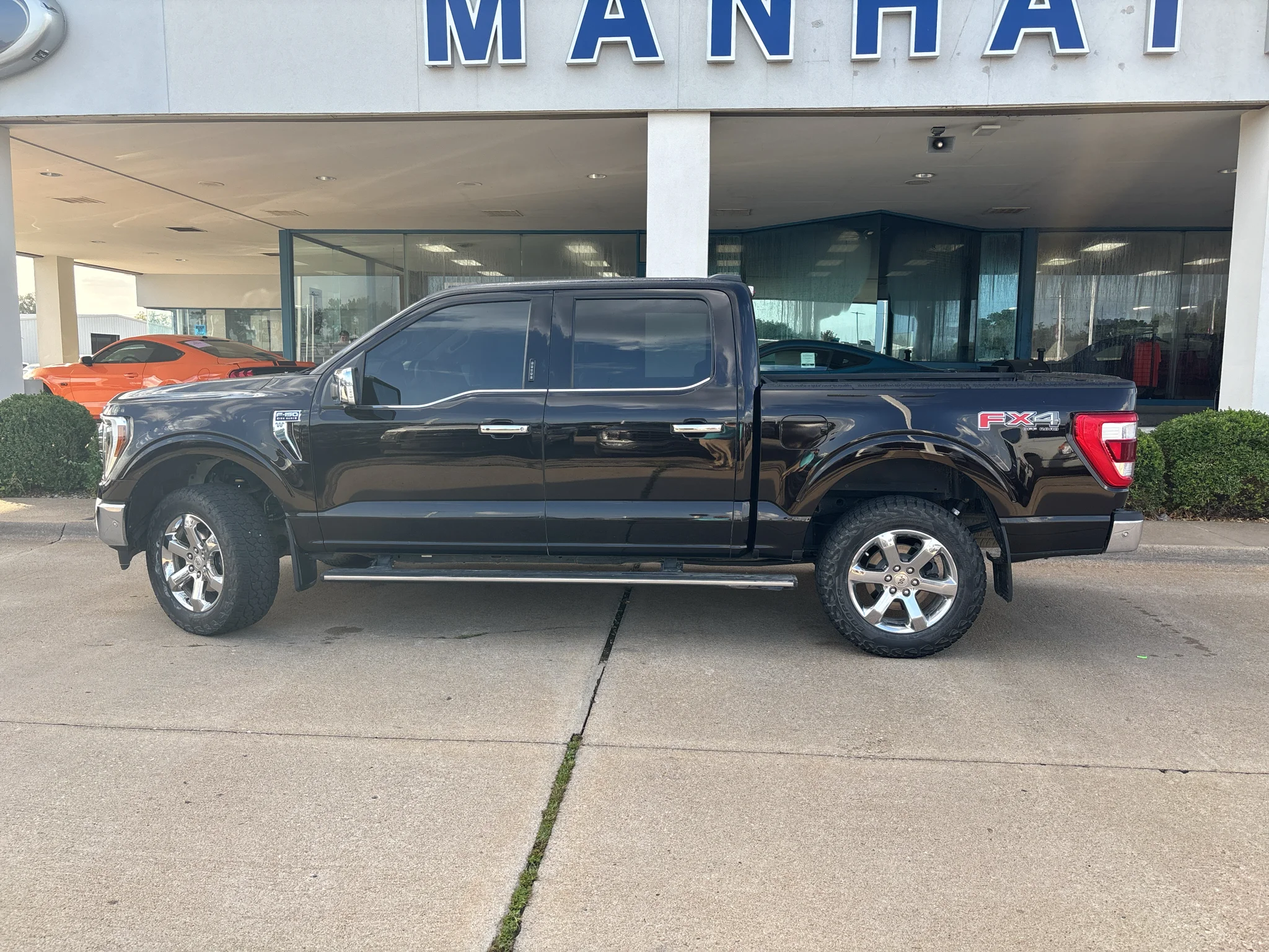 Used 2021 Kodiak Brown Metallic Ford King Ranch image 12