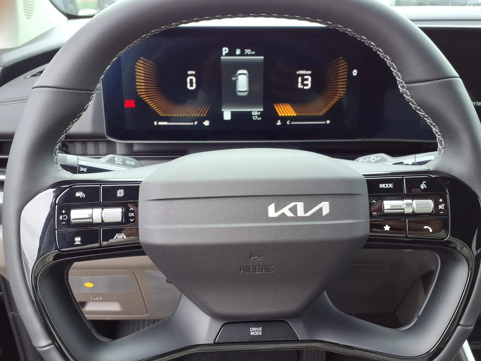 New 2027 Panthera Metal Kia LX image 7