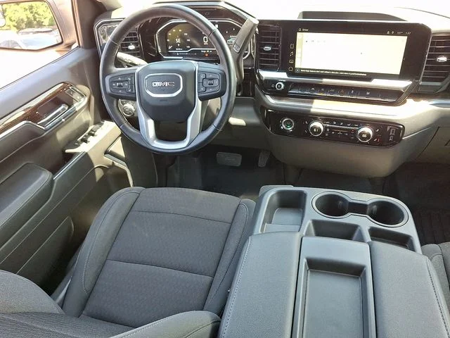 Used 2022 Beige GMC Elevation image 14