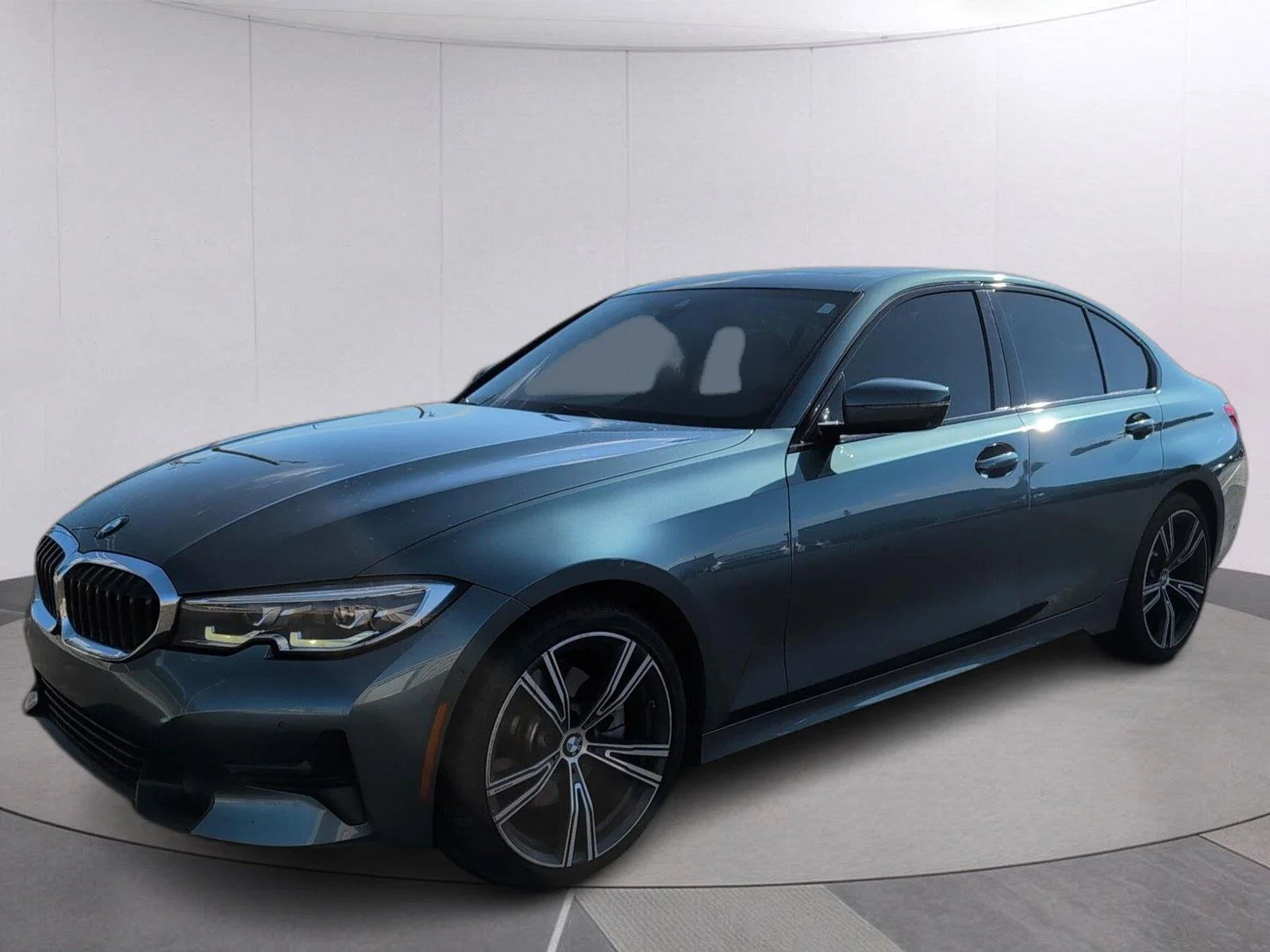 Used 2020 Portimao Blue Metallic BMW 330i image 1
