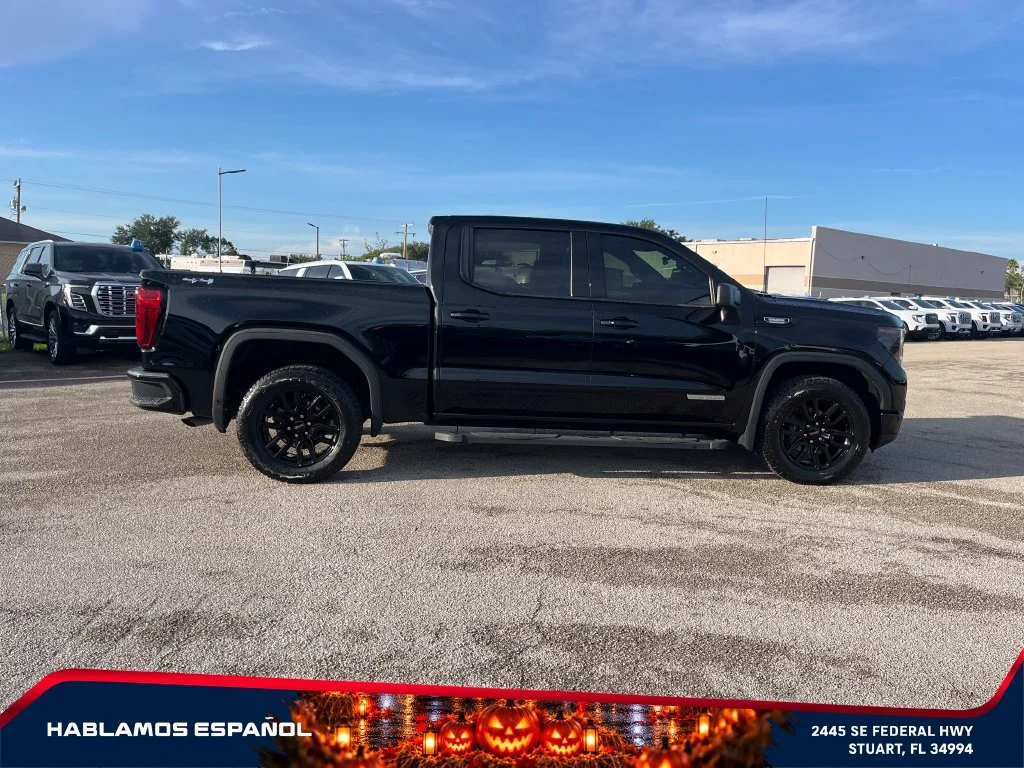 Used 2023 ONYX BLACK GMC Elevation image 4