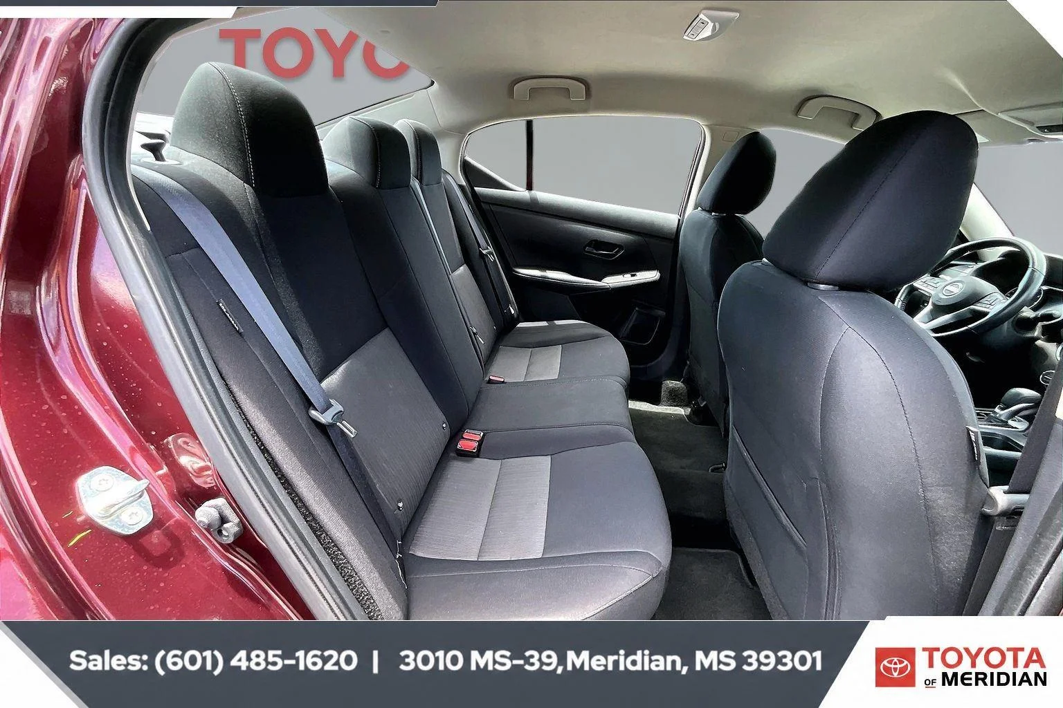 Used 2024 Rosewood Metallic Nissan SV image 20
