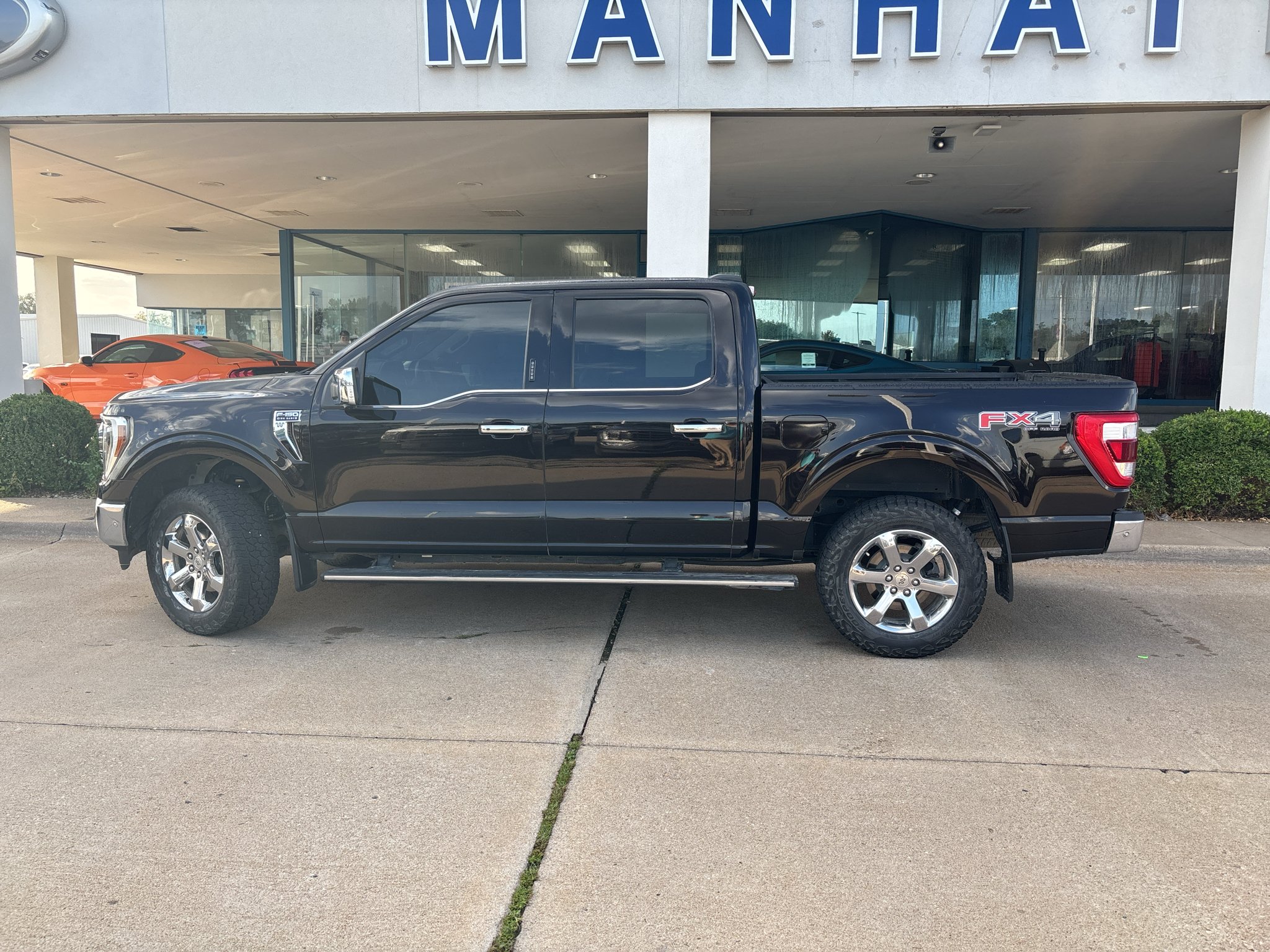 Used 2021 Kodiak Brown Metallic Ford King Ranch image 12