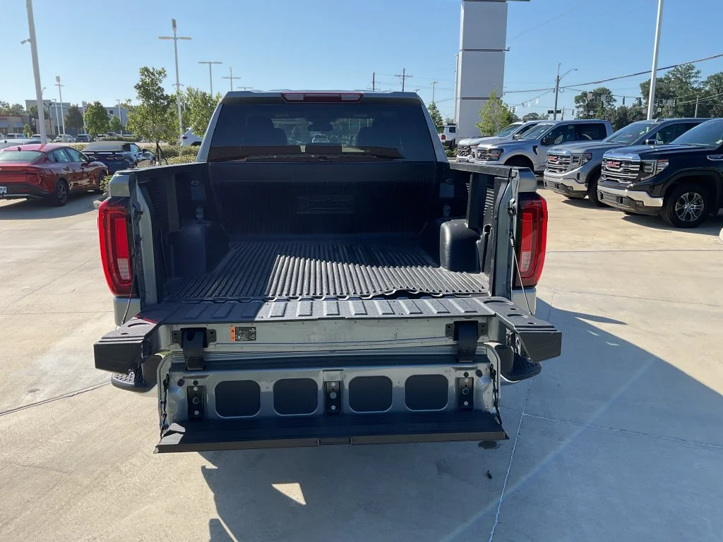 Used 2026 Silver GMC SLT image 9