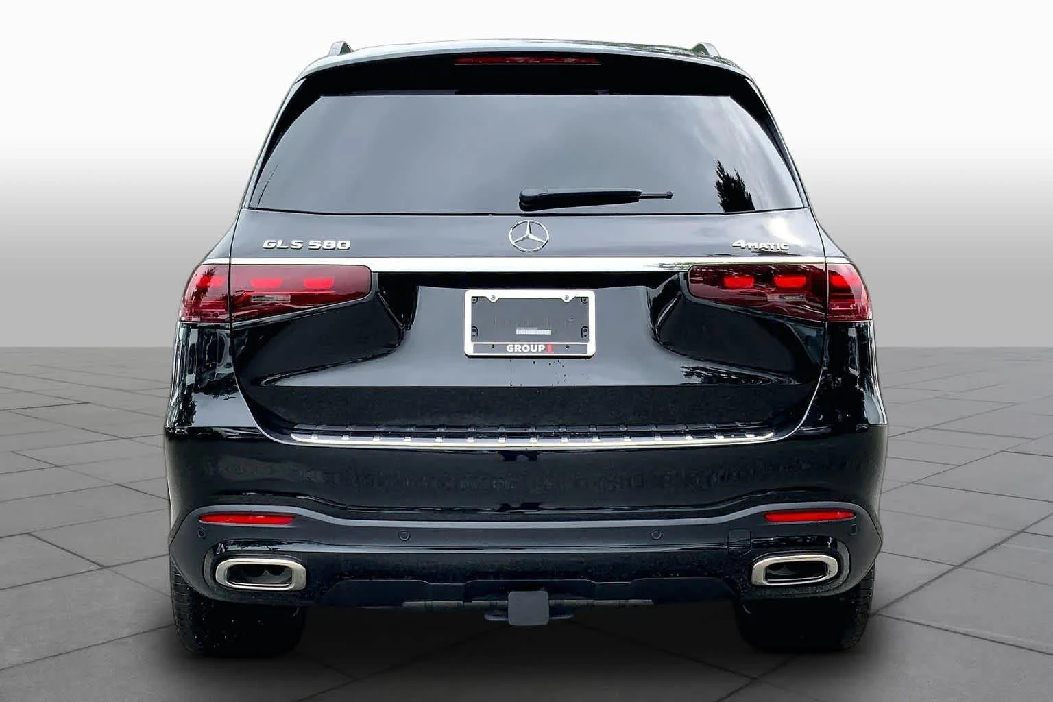New 2026 Obsidian Black Metallic Mercedes-Benz GLS 580 image 4