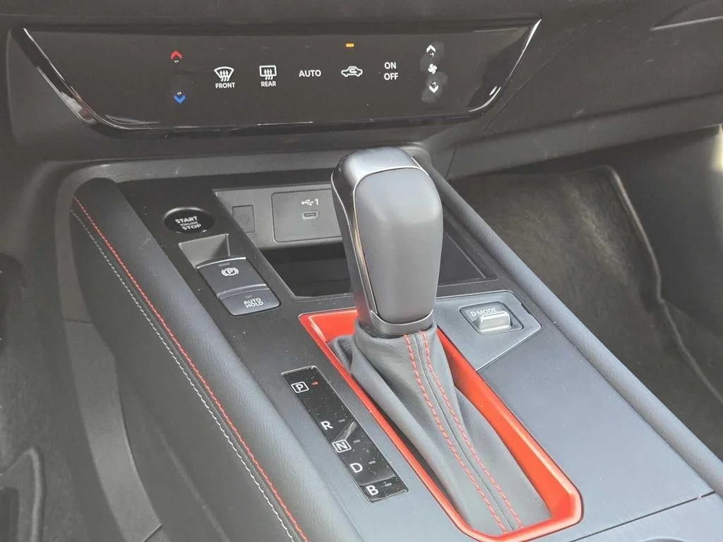 2025 Nissan Kicks SR - Photo 30