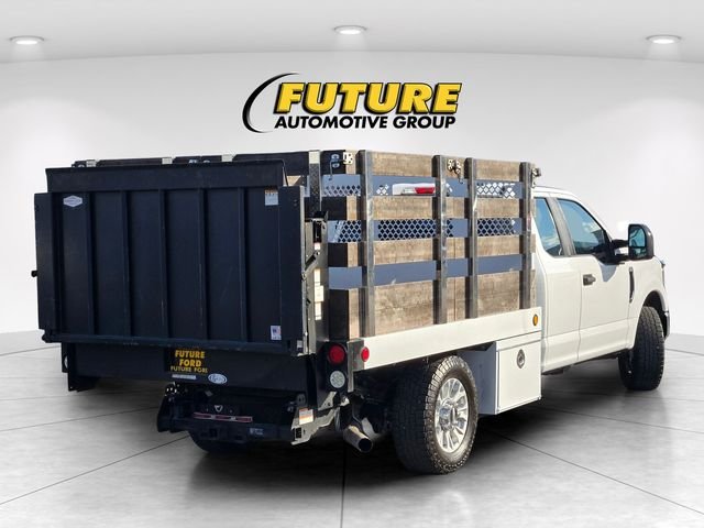 Used 2021 White Ford XL image 4