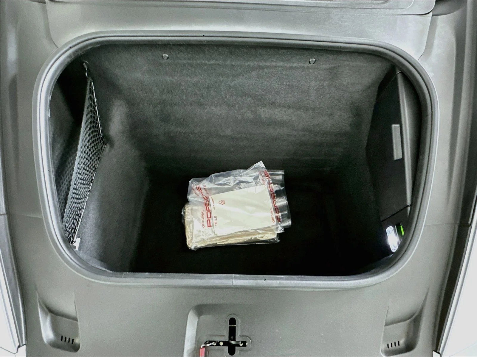 Used 2022  Porsche  image 37