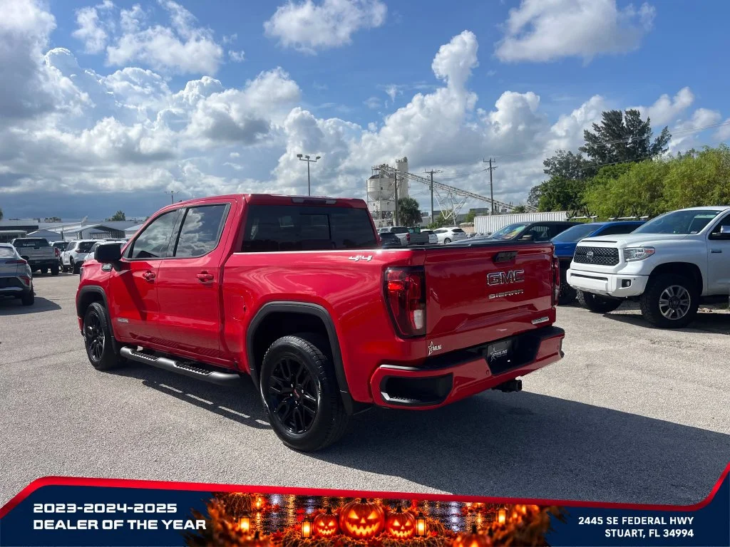 Certified Used 2026 Cardinal Red GMC Elevation image 5