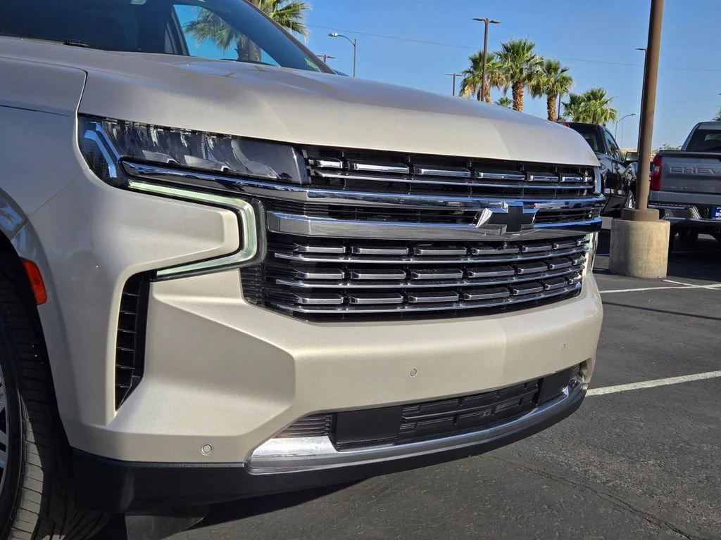 Used 2021 EMPIRE BEIGE METALLIC Chevrolet Premier image 8