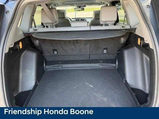 Used 2018 Blue Honda EX-L image 35
