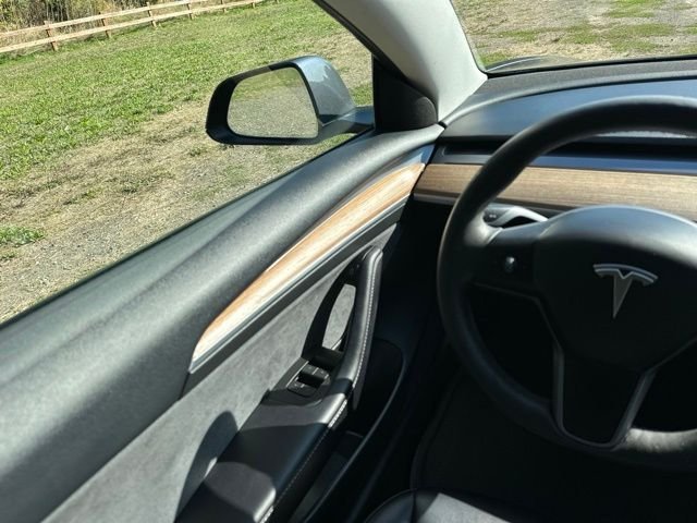 Used 2023 Midnight Silver Metallic Tesla Base image 26