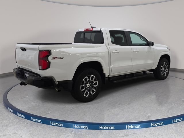 Used 2024 White Chevrolet Z71 image 6