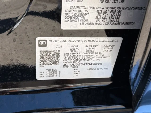 New 2026 Onyx Black GMC SLT image 25