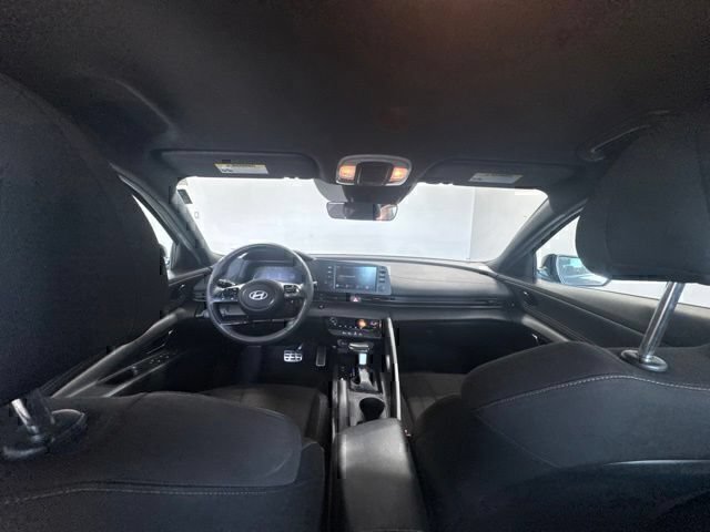 Used 2025 Gray Hyundai SEL Sport image 18