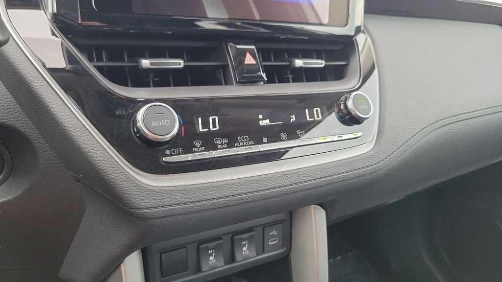Used 2024 Beige Toyota XLE image 19
