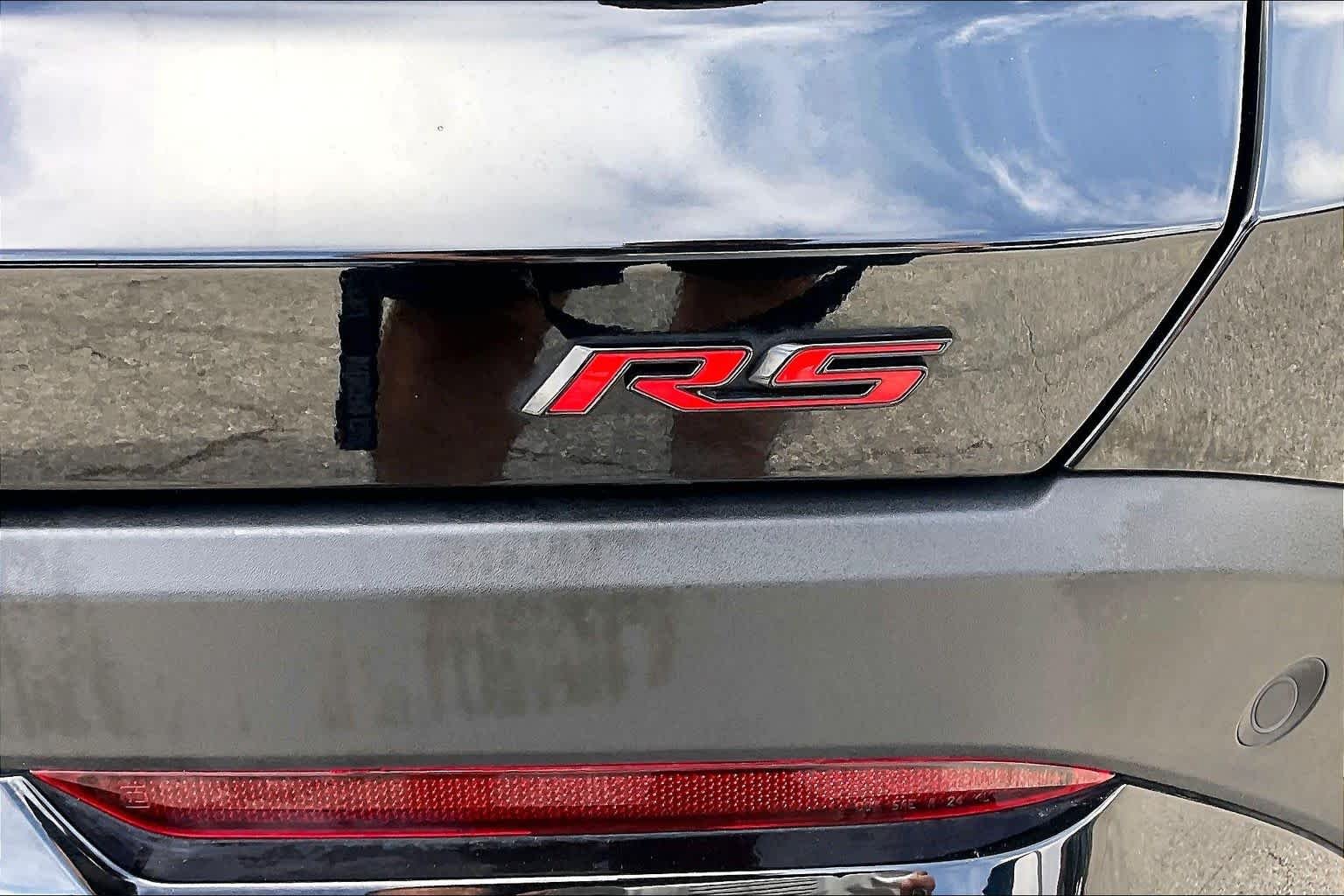 Used 2025 Mosaic Black Metallic Chevrolet AWD RS image 10