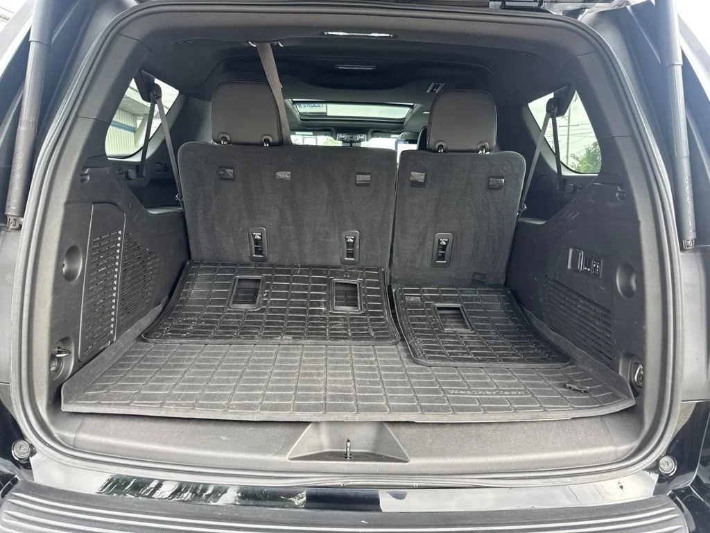 Used 2023 Black Chevrolet High Country image 22