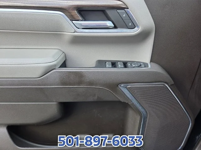 Used 2023 Gray Chevrolet LT image 30