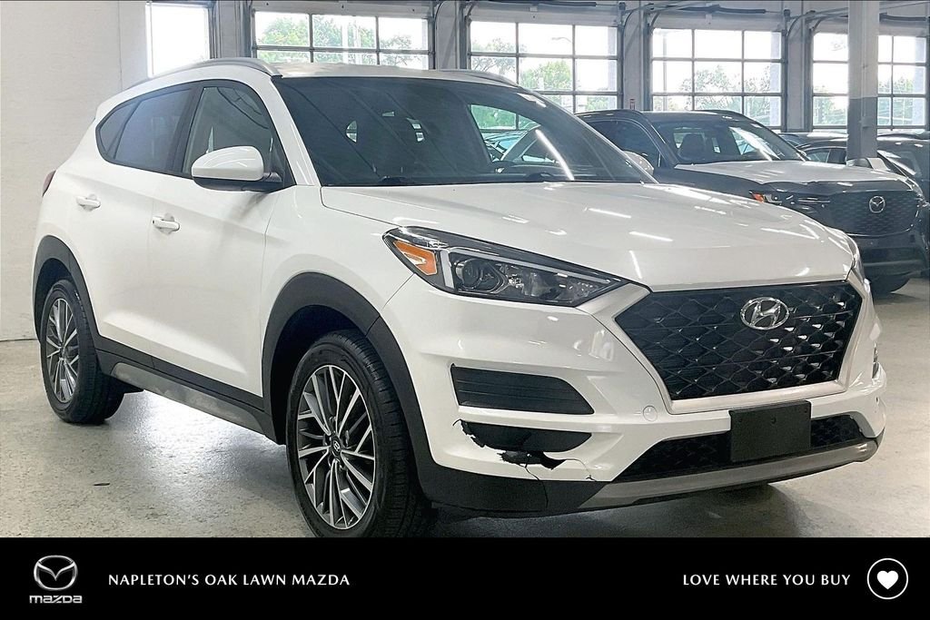 Used 2020 White Hyundai SEL image 1