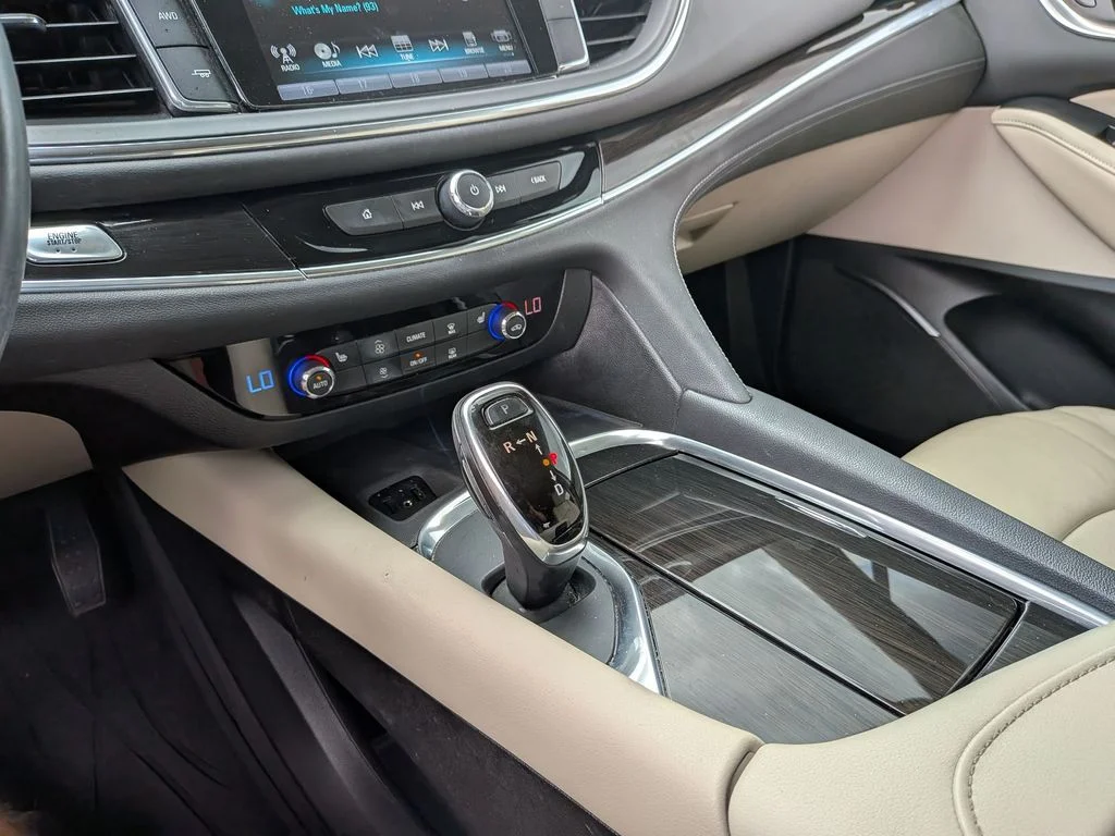 Used 2018 Gray Buick Essence image 18