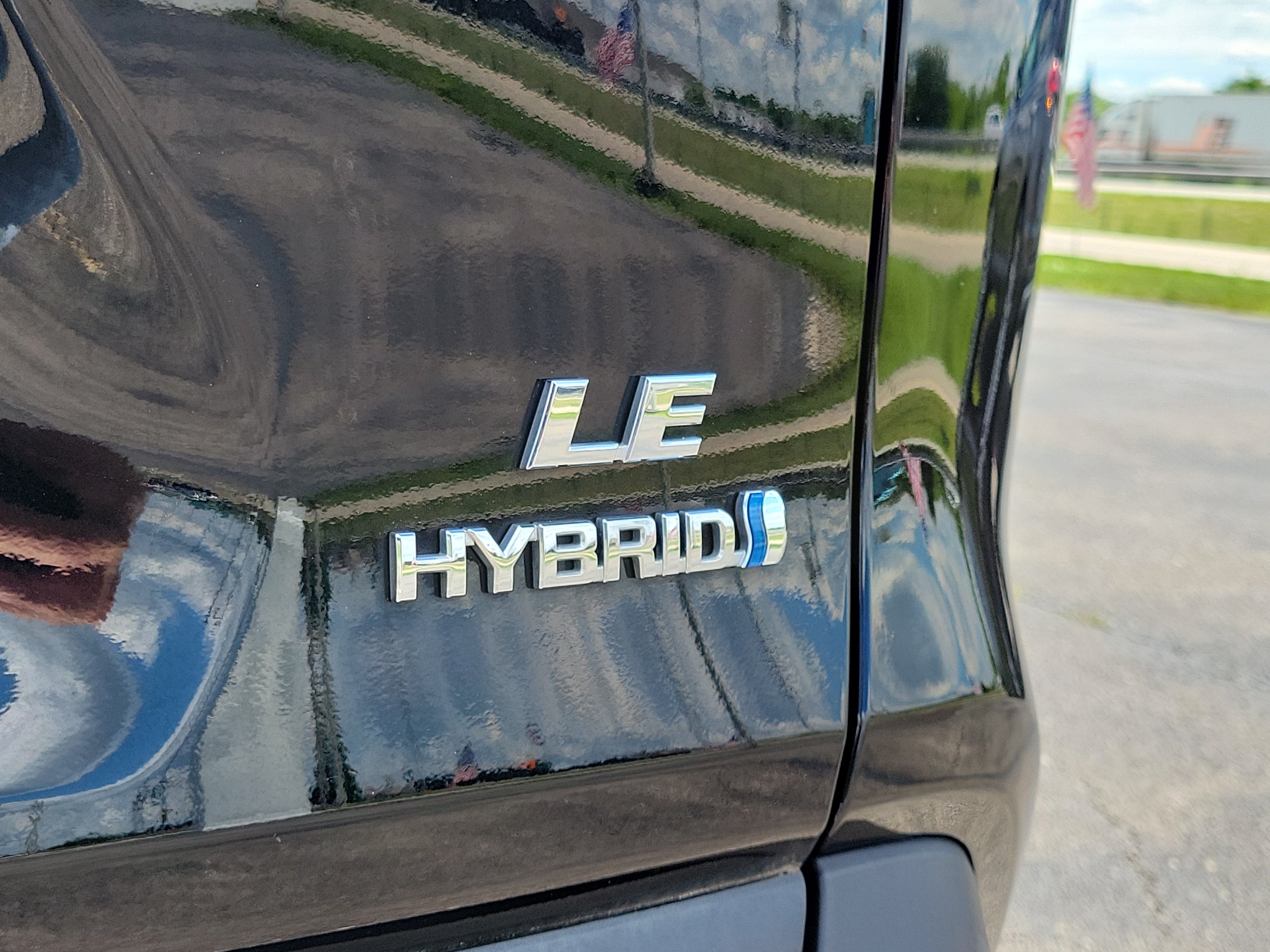 Certified Used 2022 Midnight Black Metallic Toyota LE image 7
