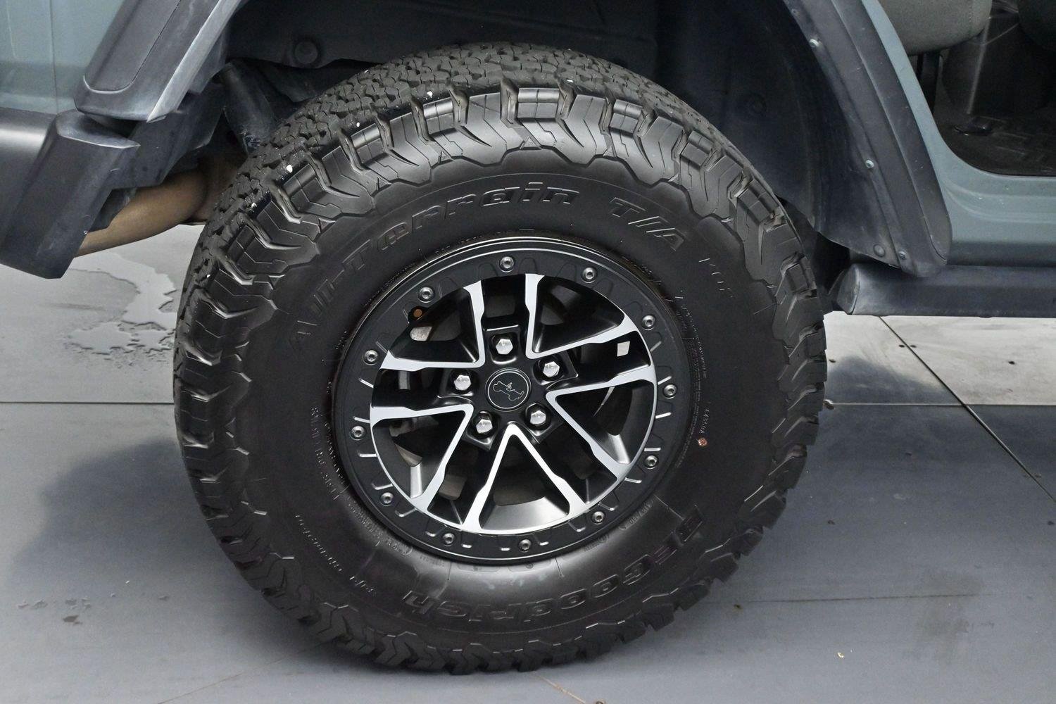 Used 2025 Anvil Clearcoat Jeep Willys image 32