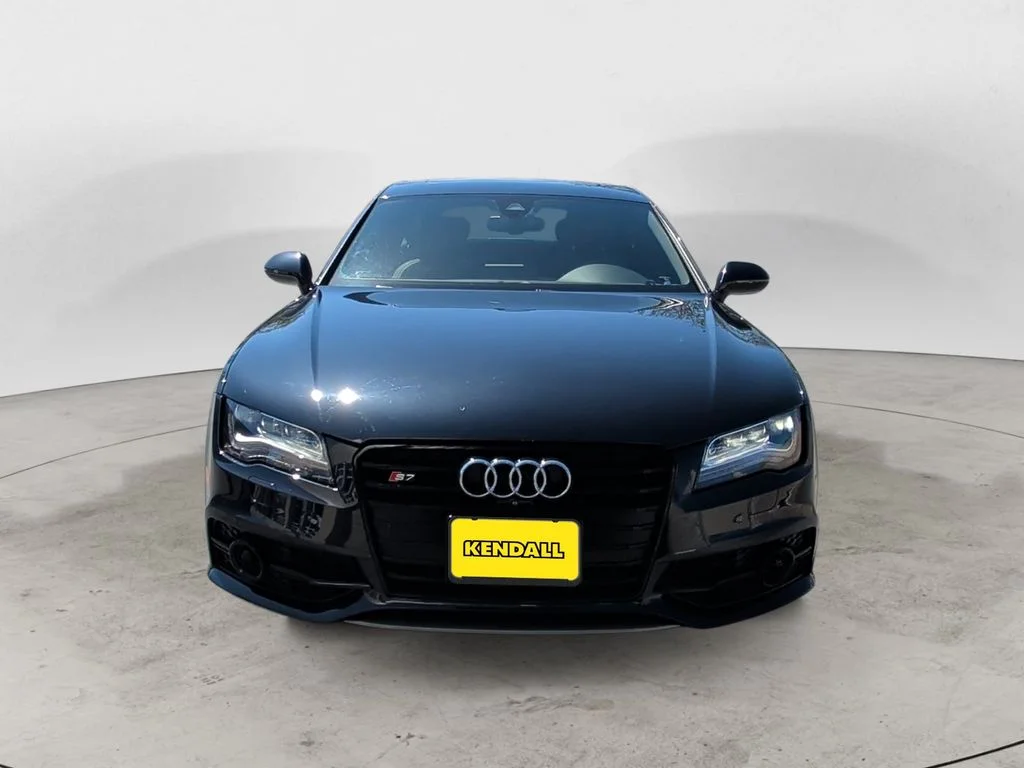 Used 2014 Blue Audi 4.0T Prestige image 2